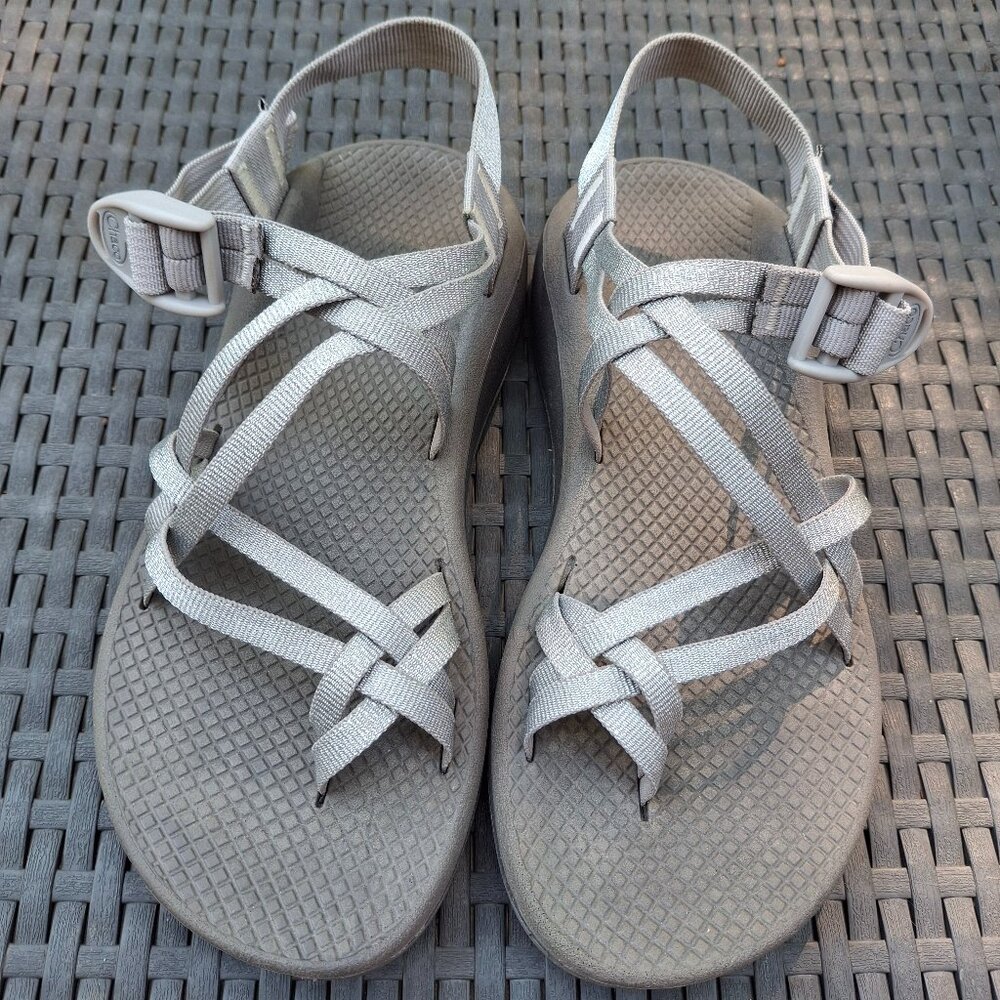Chaco metallic silver ZX2 cloud sandals women's size 8 US